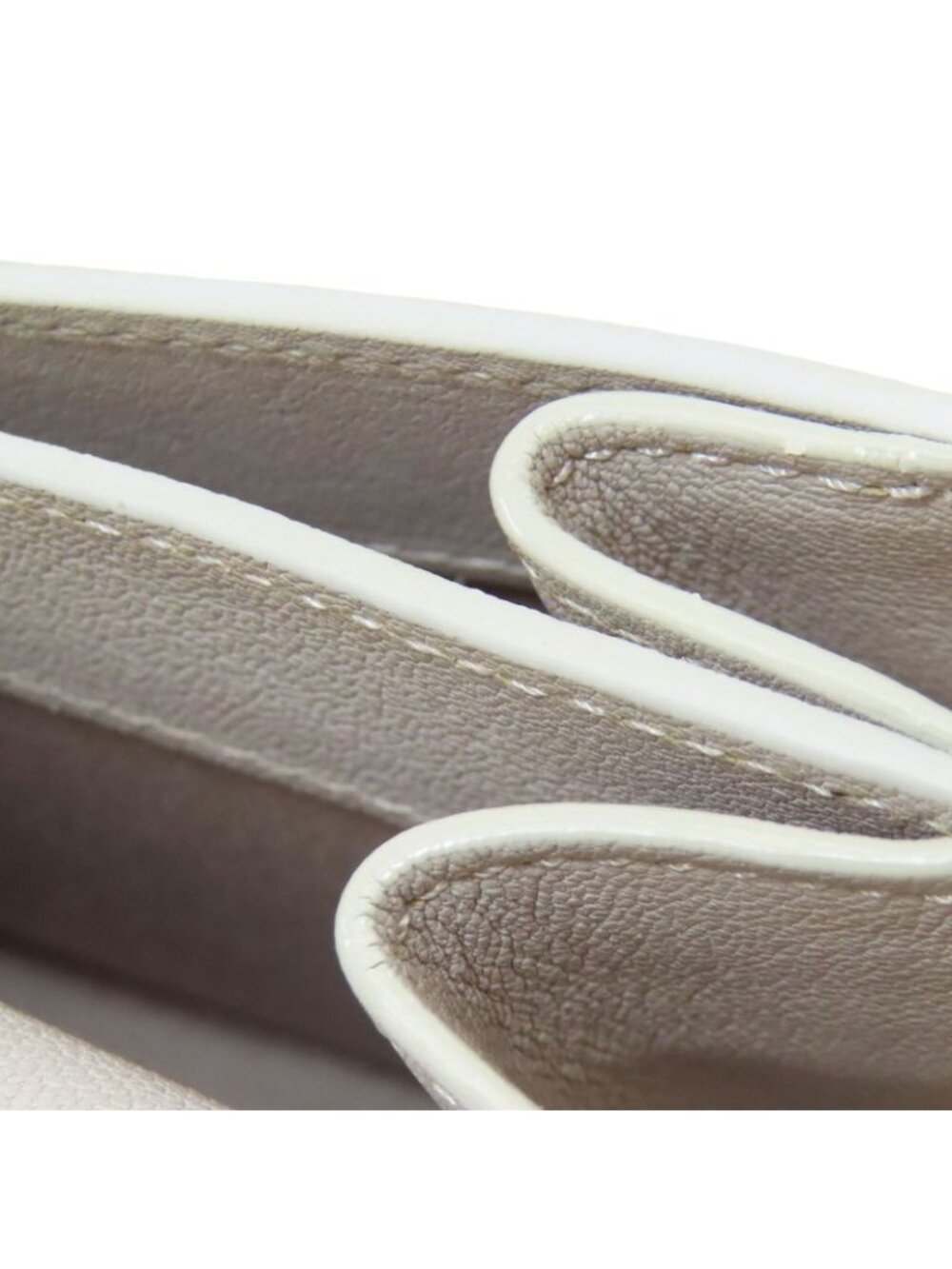 Chanel Half CC Logo Silver Shoulder Bag - Picture 10 of 15